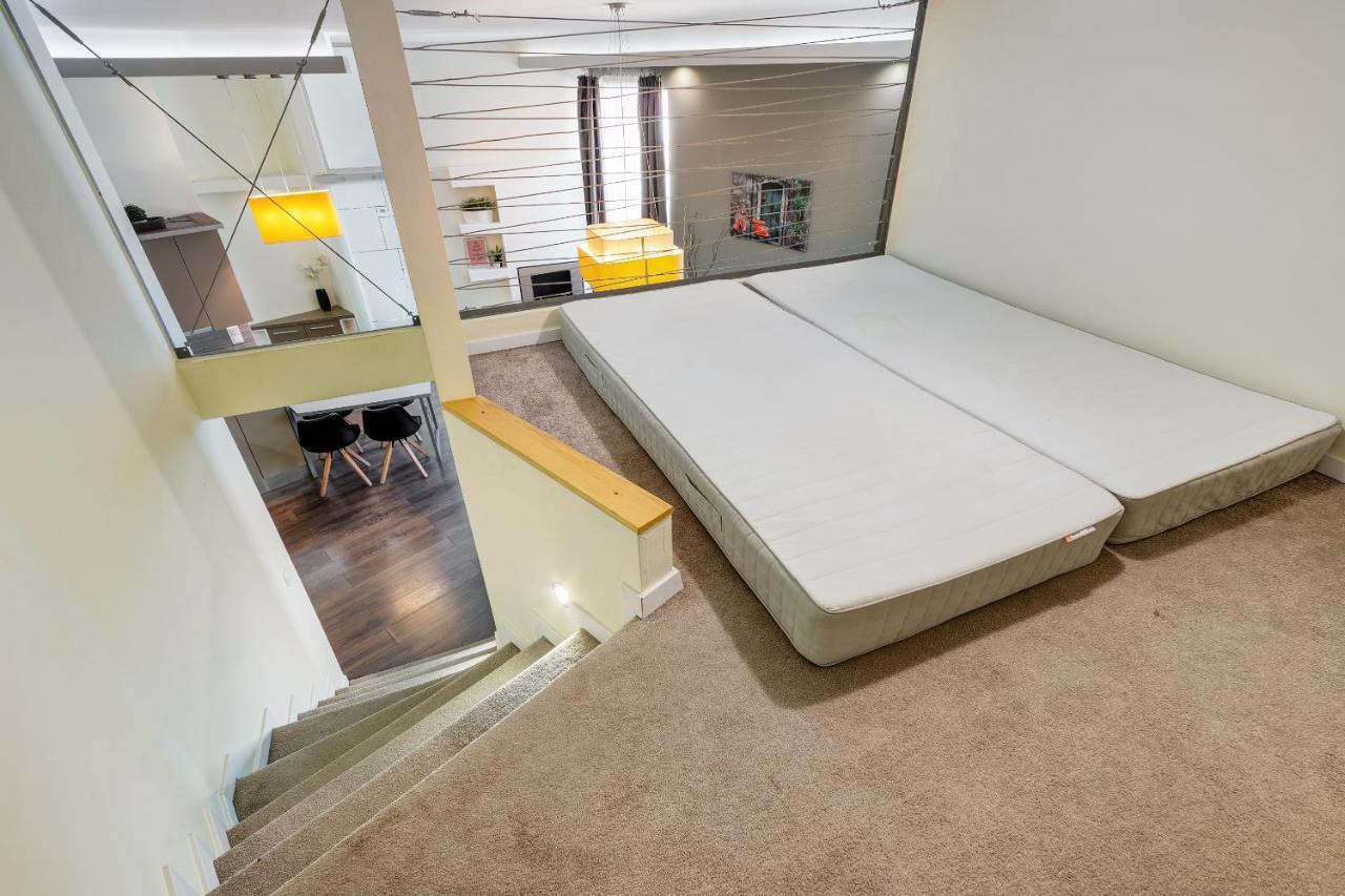 Spacious & Stylish Apartment In Downtown Budapesta Exterior foto