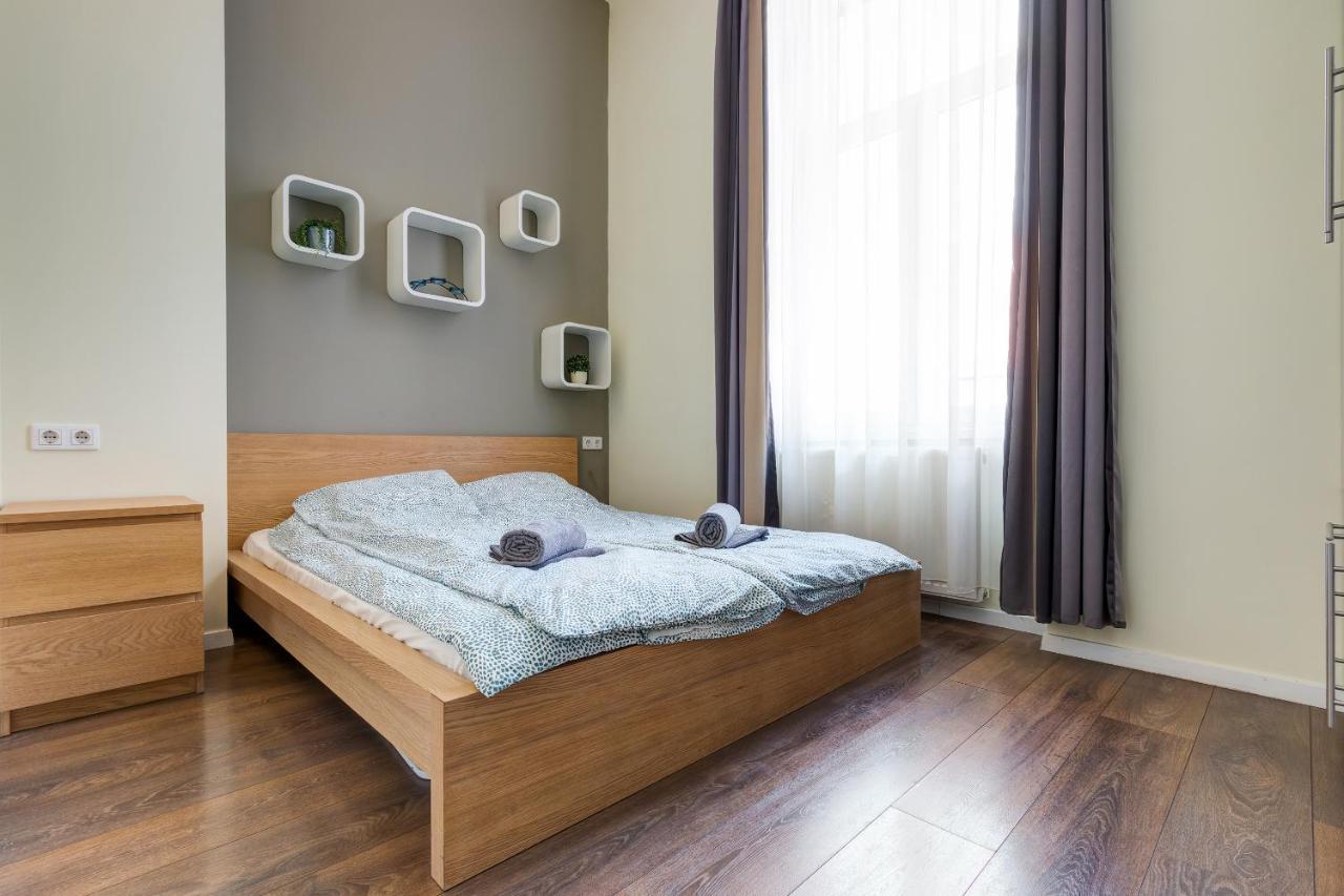 Spacious & Stylish Apartment In Downtown Budapesta Exterior foto