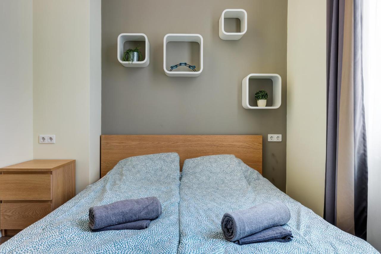 Spacious & Stylish Apartment In Downtown Budapesta Exterior foto